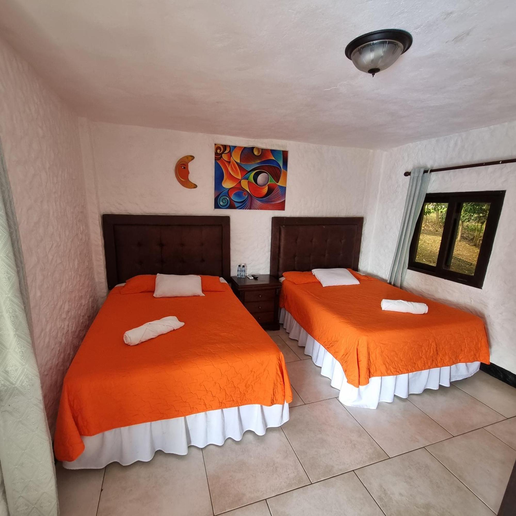 Hotel Mi Paraiso Rio Dulce Castillo de San Felipe Esterno foto