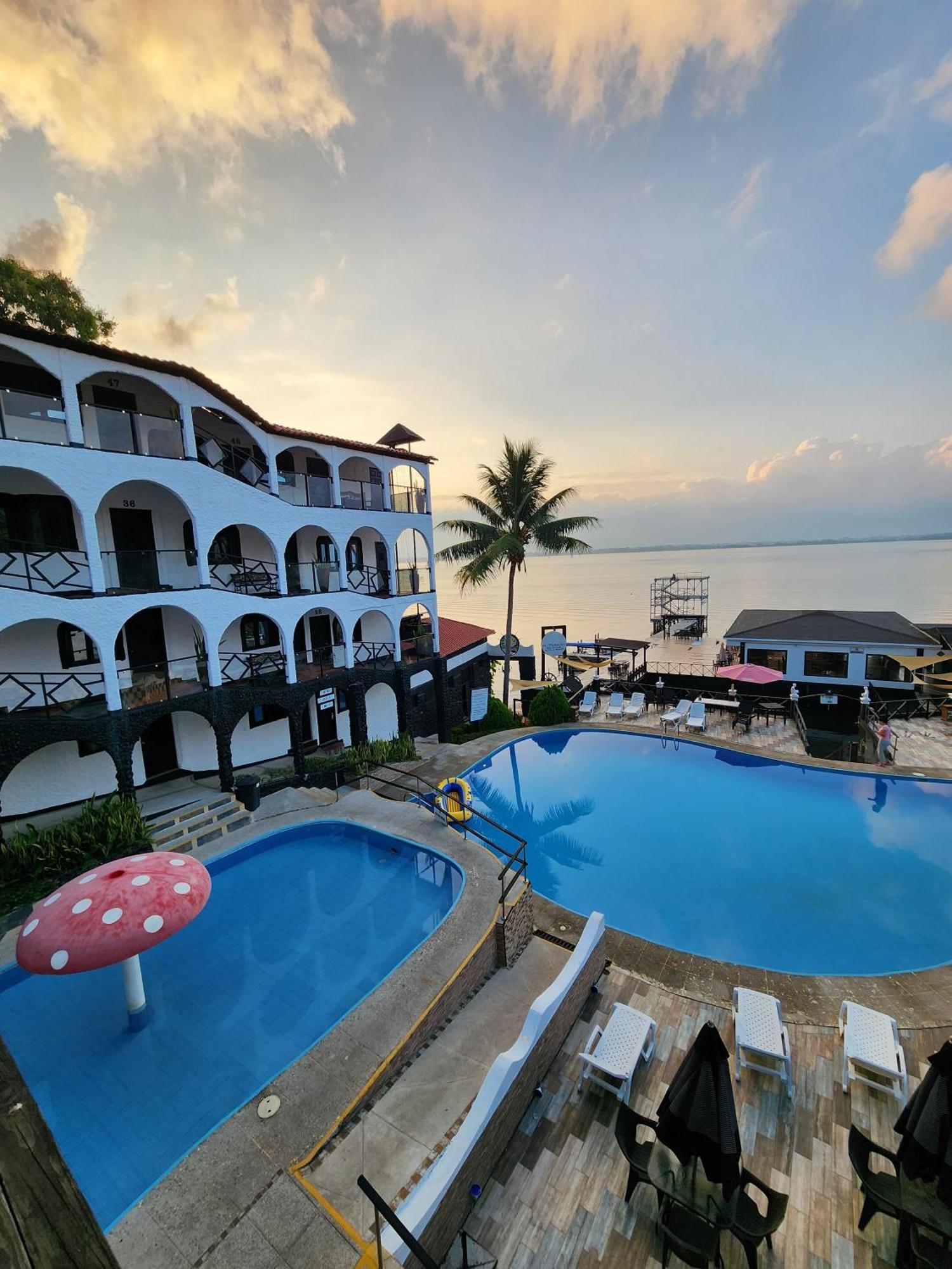 Hotel Mi Paraiso Rio Dulce Castillo de San Felipe Esterno foto