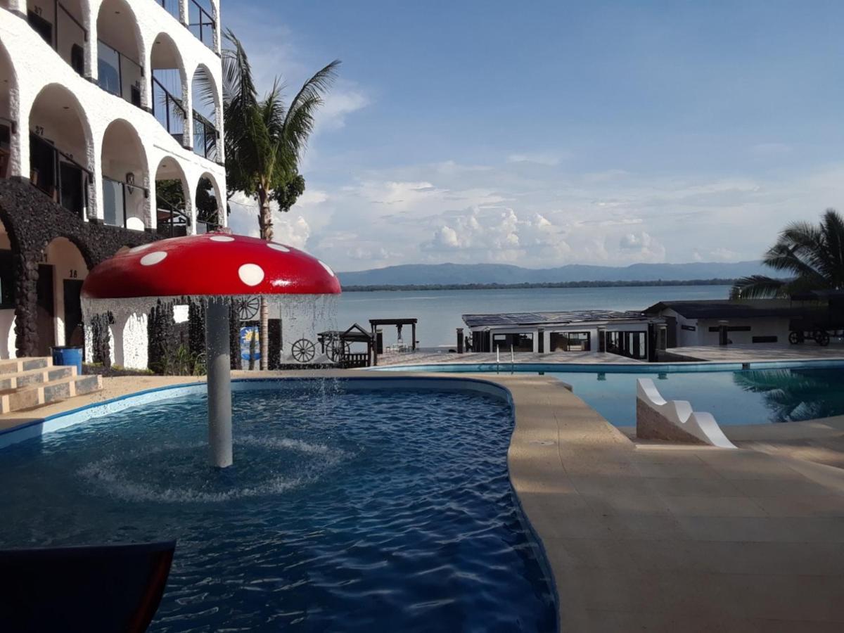 Hotel Mi Paraiso Rio Dulce Castillo de San Felipe Esterno foto
