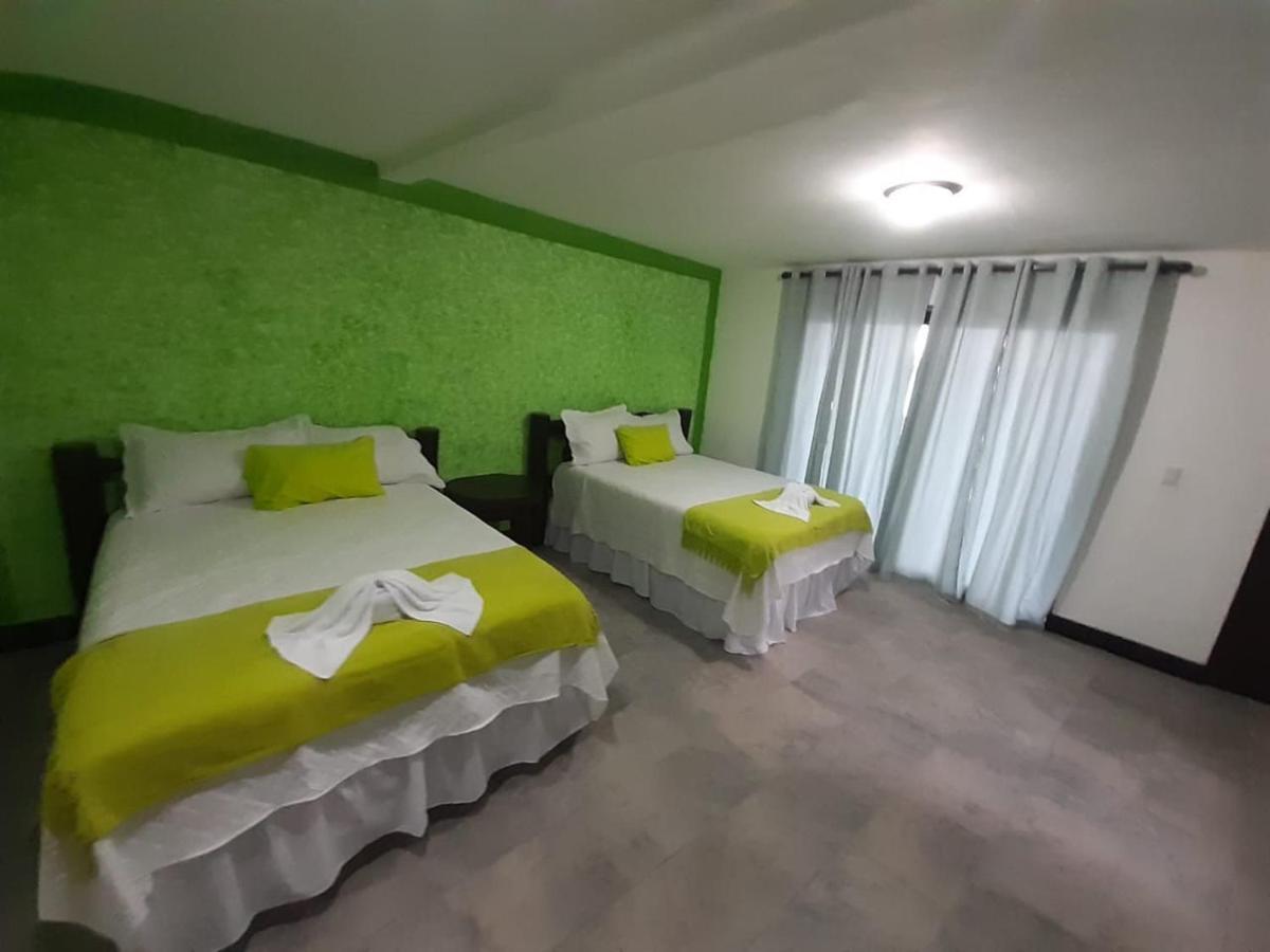 Hotel Mi Paraiso Rio Dulce Castillo de San Felipe Esterno foto